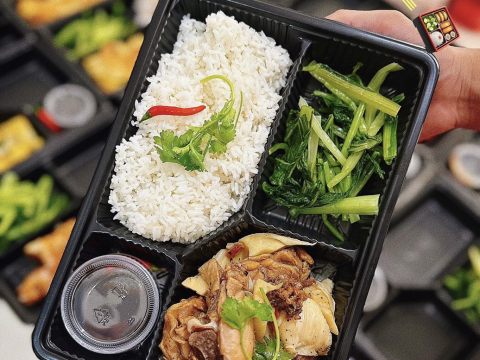 Khám phá sự tiện lợi và đẹp mắt với hộp nhựa đựng cơm RVC