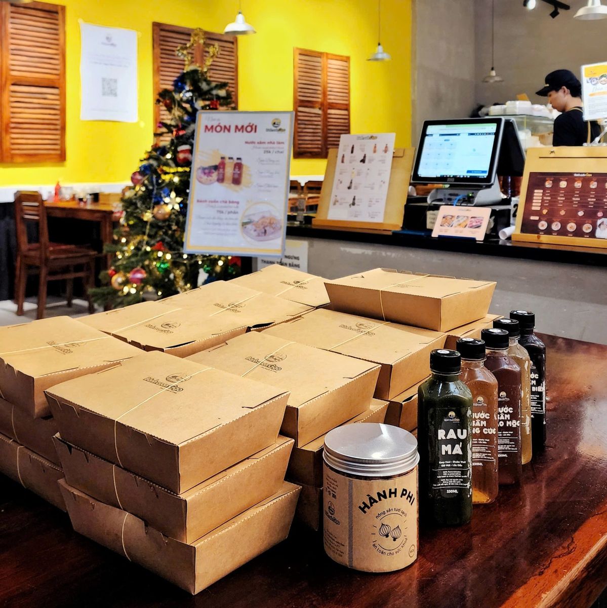 hộp đựng bánh cuốn bằng giấy 