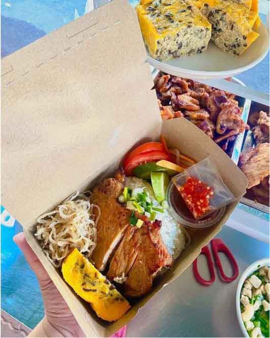 hộp giấy đựng thức ăn có hâm được lò vi sóng