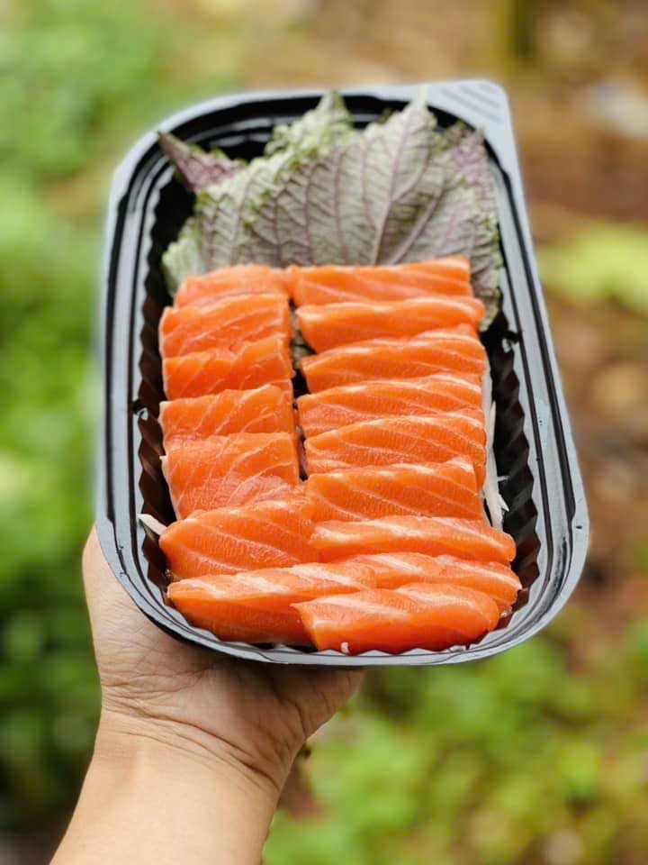 Hộp nhựa đen JB17