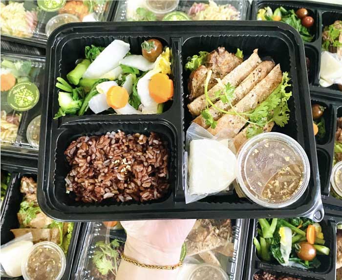 Hôp nhựa đen JB88